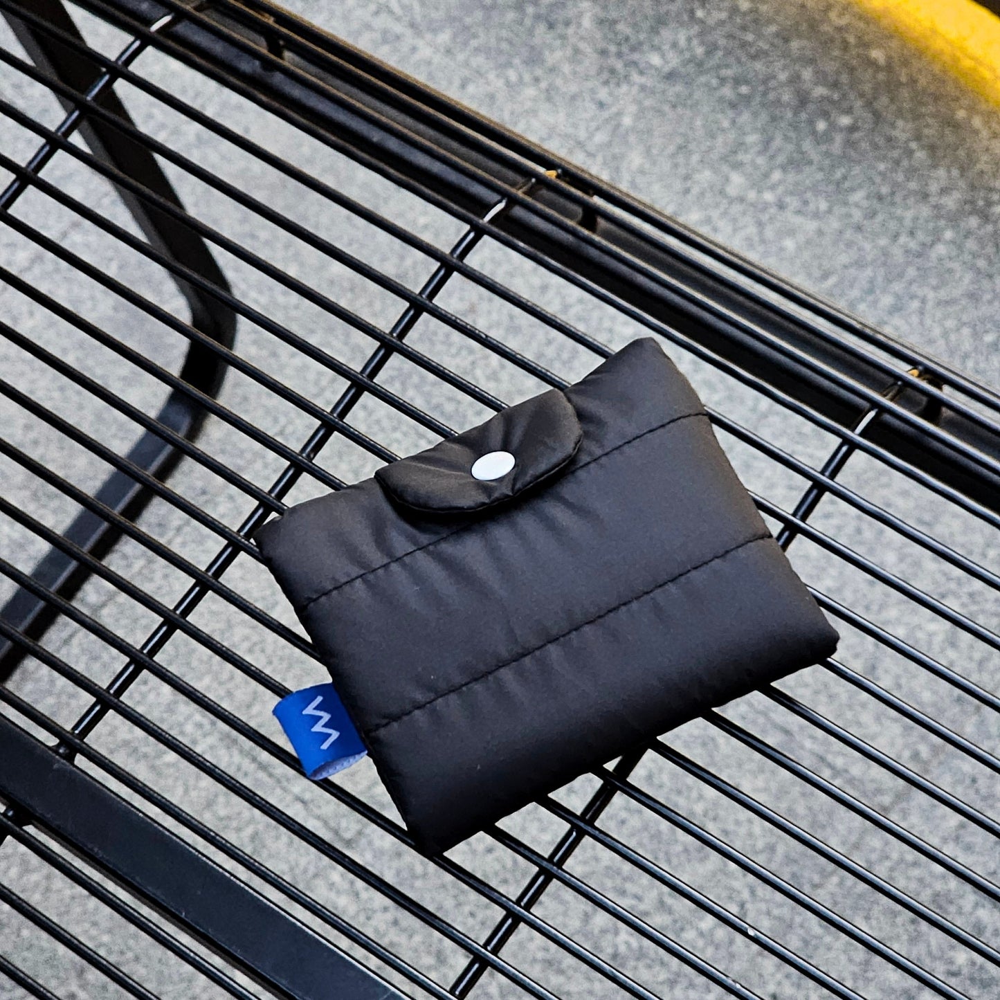 Bubble Wallet  - Black
