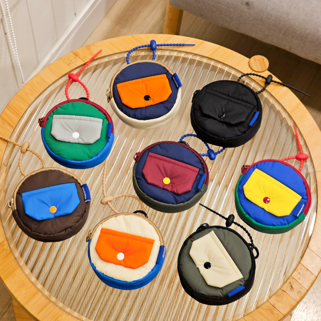 DOT POUCH :
Mini Pocket & Bag Charm